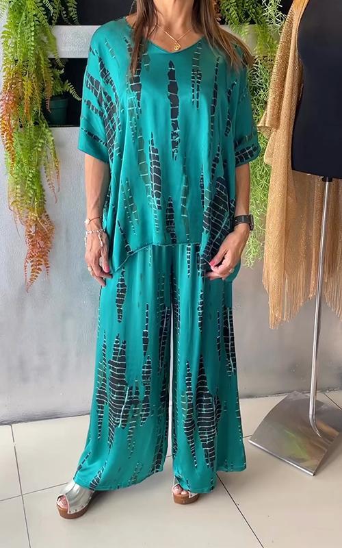 Aubrey™ - Lässiges Zweiteiliges Satin Kostüm mit Rundhalsausschnitt