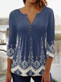 Karoline | Blumige Bluse mit V-Ausschnitt in Blau