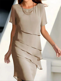 Kendra | Figurschmeichelndes Schickes Kleid in Khaki