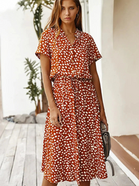Lässiges bedrucktes Sommerkleid für Damen | Midi in Orangerot
