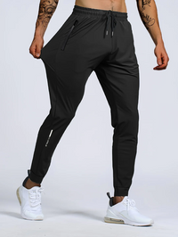 Jarred | Herren Jogginghose Schwarz | Trainingshose in Schwarz