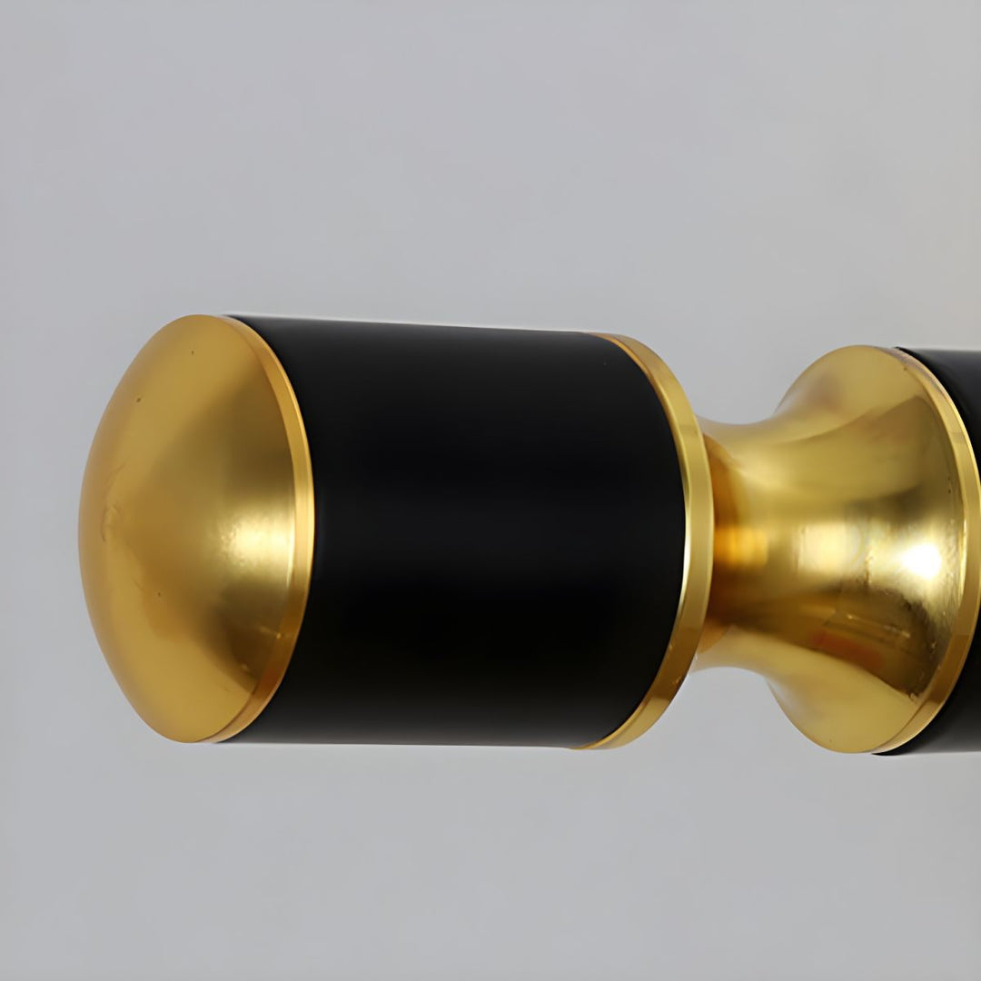 Luxuriöse Schwarz-Goldene Spiegelleuchte – LumoGold