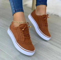Angelina Schnürsneaker in Braun