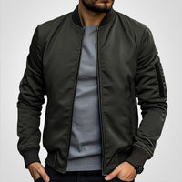 Niklas | Herren Klassische Bomber Übergangsjacke in Olivgrün