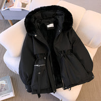 Juana – Eleganter Wintermantel in Schwarz