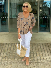 Frida | Florale Bluse mit V-Ausschnitt in Khaki
