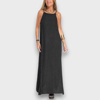 Sena – Sommerkleid mit Seitenschlitz in Schwarz