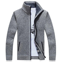 Severin - Extra Dicke Herren-Strickjacke mit Fleecefutter für eisige Tage in Hellgrau