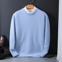Clarence | Herren Pullover | Schwarz Sweater in Hellblau