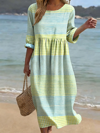 Rosalie | Lässiges Freizeitkleid mit Rundhals in Kariert