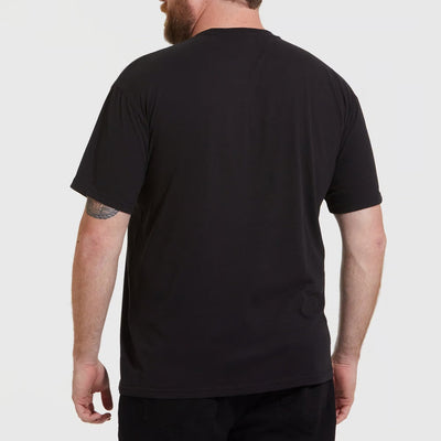 Set aus 3 Herren T- Shirts (Große Größen), 100% Baumwolle (strapazierfähig), Doppelkragen (verbreitert sich nicht), Regulärer Schnitt (komfortabel), SCHWARZ (für jeden Stil)