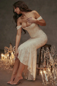 Jazzlyn™ Befehl Sofortige Eleganz in Beige