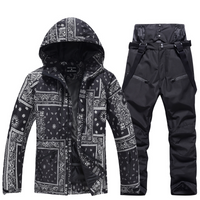 Laarnie | Ski Anzug Damen | Skibekleidung in Schwarz/ Schwarz