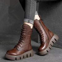Laksha - Orthopädische Stiefel aus Leder in Braun