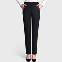 Lorena | Elastischer Bund Taschen Jeans in Schwarz