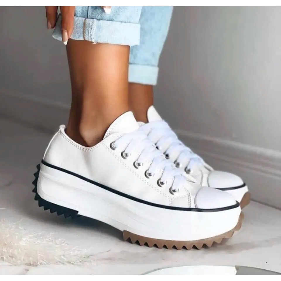 Stylische Turnschuhe für Frauen - Elevina