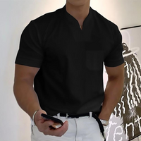 Sherwin | T-Shirt Weiß Herren | V-Ausschnitt in Schwarz