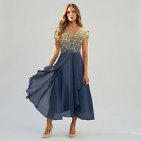 Emma | Damen Elegantes Tailliertes Hochzeitsgast Maxikleid in Blau