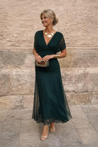Valentina | Festliches Maxikleid mit V-Ausschnitt in Flaschengrün