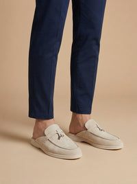 Edmund | Metallverzierung Gummisohle Loafer in Hellgrau