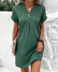 June™ – Damen Kleid mit V-Ausschnitt Elegantes Design & Bequemer Stoff in Grün
