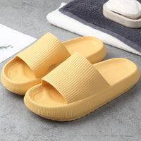 Komfortable Dämpfende Slippers - Nora in Gelb