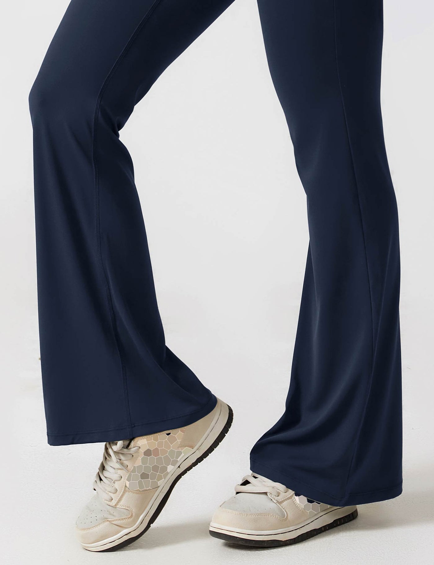 Rhea™ Selbstbewusster weiblicher Stil